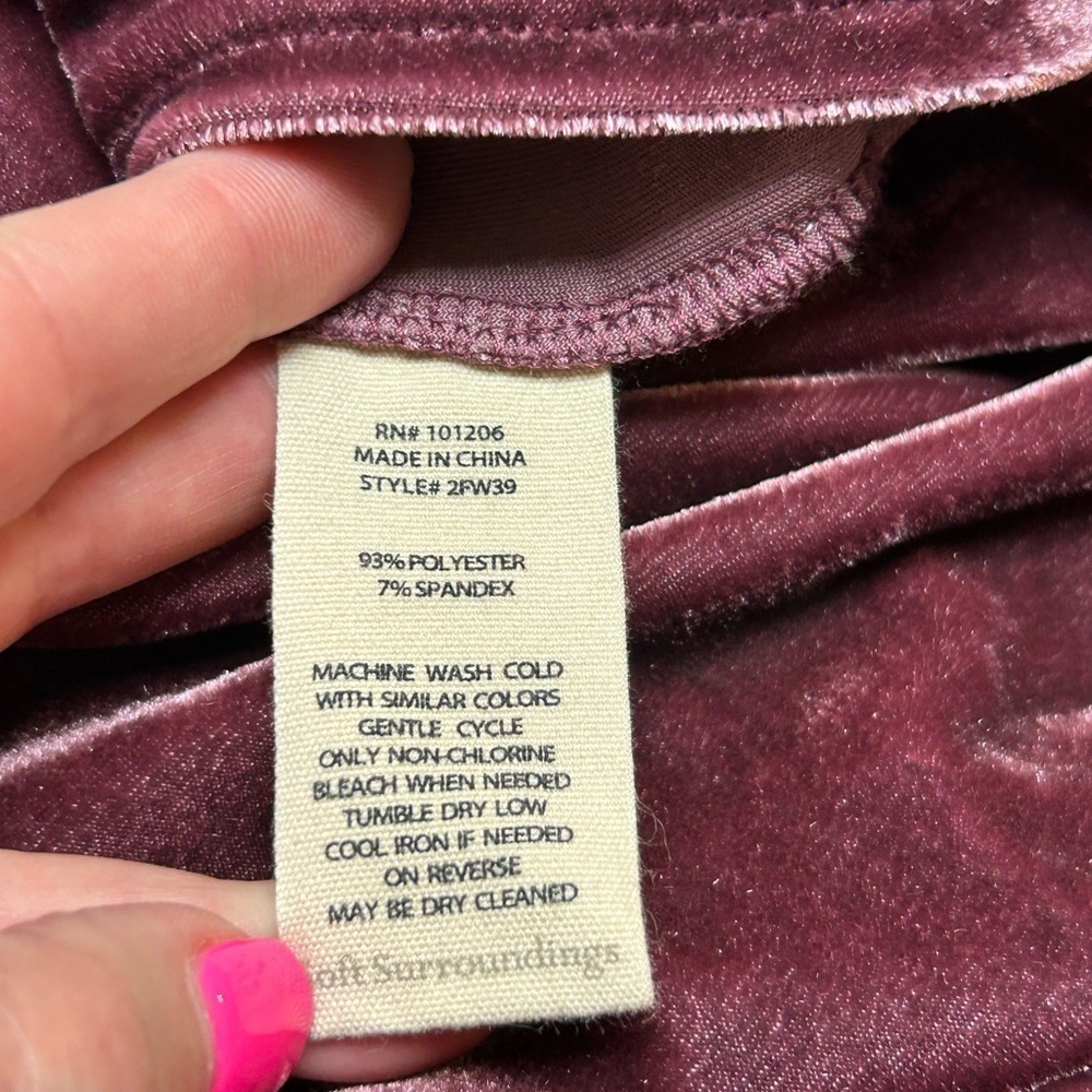 Soft Surroundings Velvet Boyfriend Tunic Top Shirt BlackBerry Wine Size Small - Picture 4 of 6